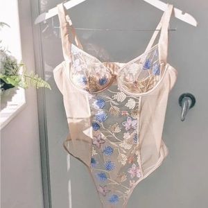 NWT Oh Là Là Cheri Paris embroidered sherry teddy small